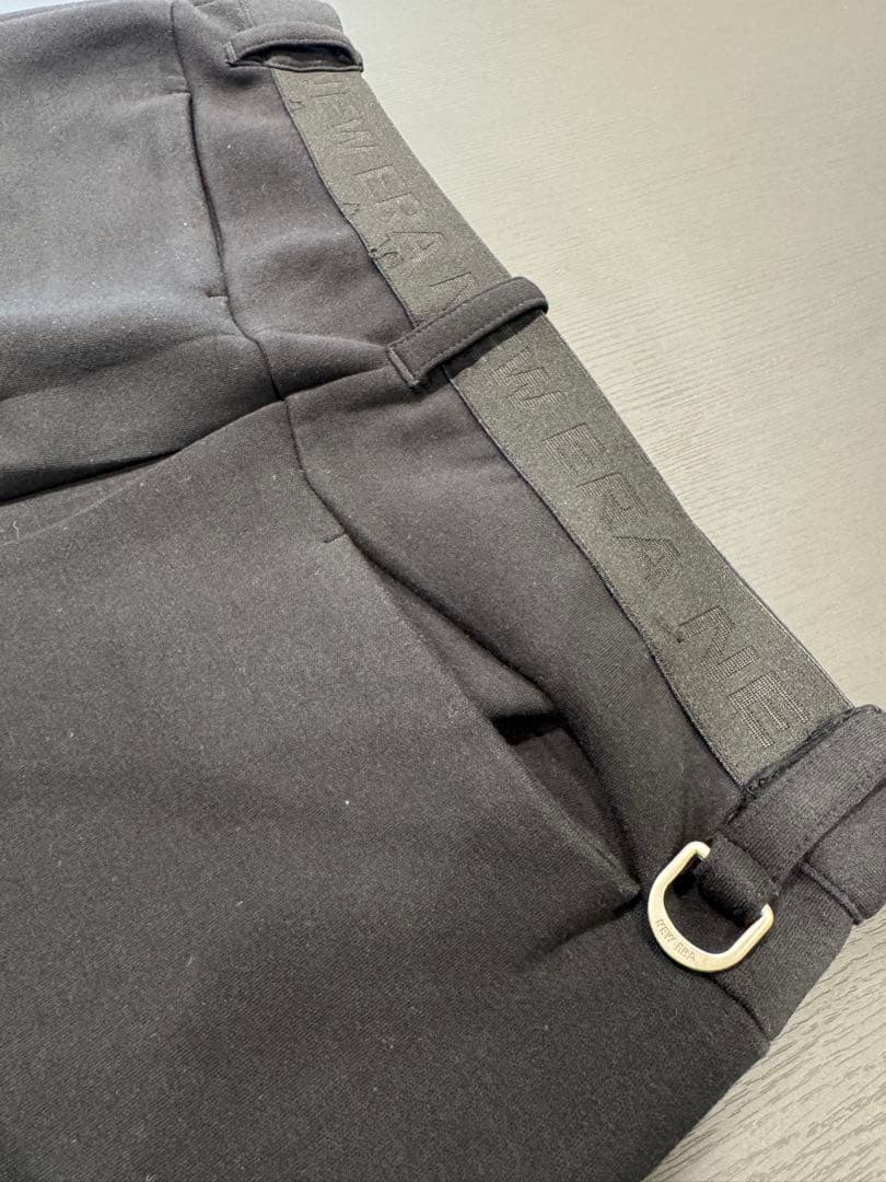 ま*ん様 【新品未使用】Mニューエラ ゴルフロングパンツ テックスウェットテーパ