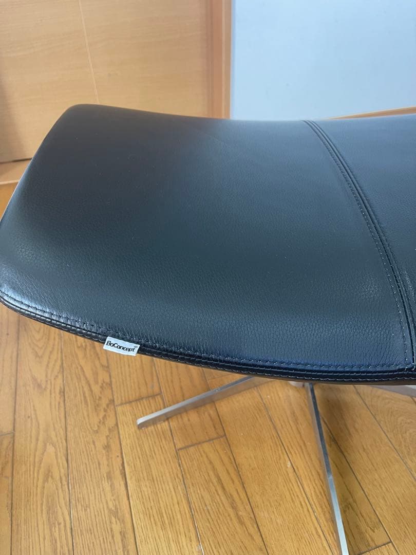 まさ@プロフ必読 　BoConcept スキラ　ボーコンセプト　黒 1人掛