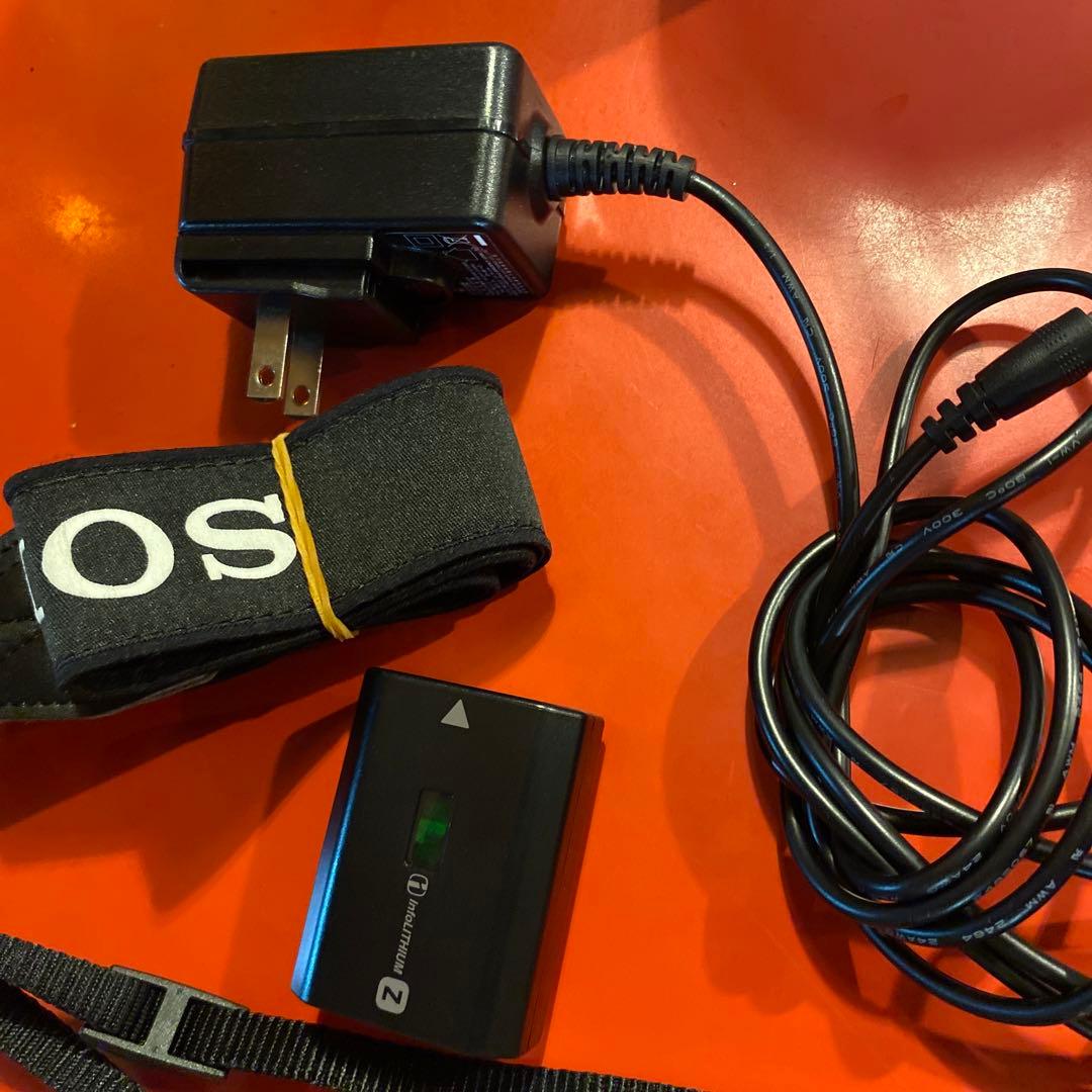 ★値下げ★三脚おまけ付★α7IIIミラーレス一眼カメラ ブラックILCE-7M3