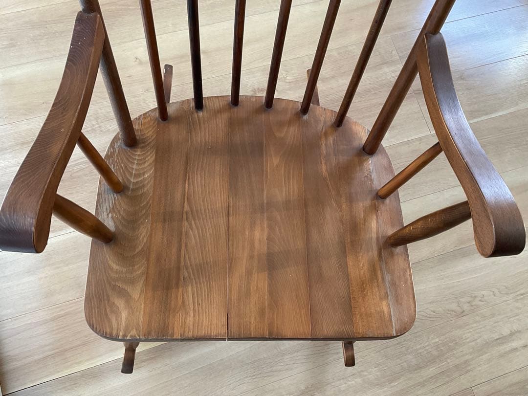 ロッキングチェア　アームチェア　揺り椅子　古家具　アンティーク家具