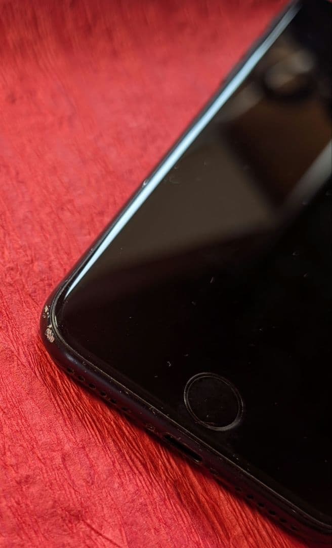 iPhone SE3 64GB Midnight SIMフリー