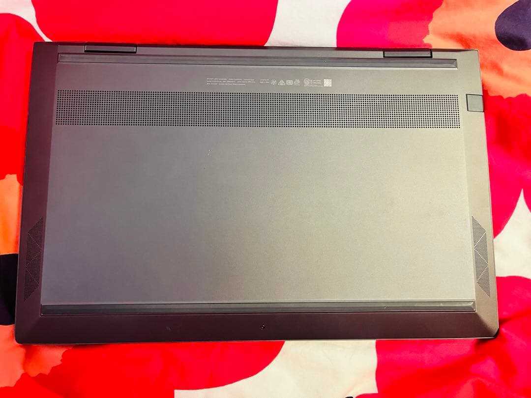 HP ENVY x360 15-ee0xx／Ryzen 7／16GB／512GB