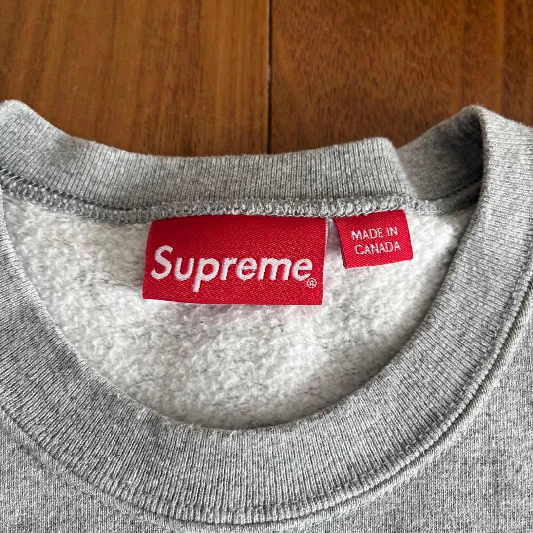 トップス Supreme cutout logo crewneck