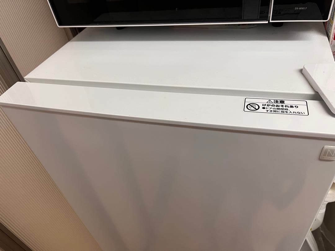 ニトリ　単身用冷蔵庫　106L NTR-106WH