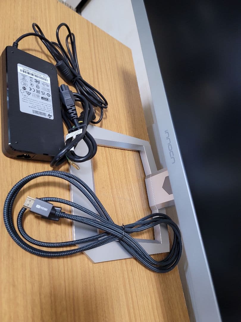 INNOCN 27M2U ミニLED 4K HDR1000ゲーミング モニター