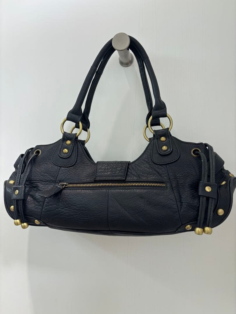 レザーショルダーバッグ 黒 中型