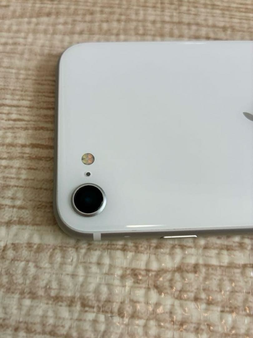 Apple iPhone SE (第2世代) ホワイト 本体 箱あり