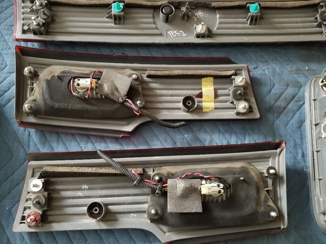 E52 エルグランド ワンオフLEDテールセット