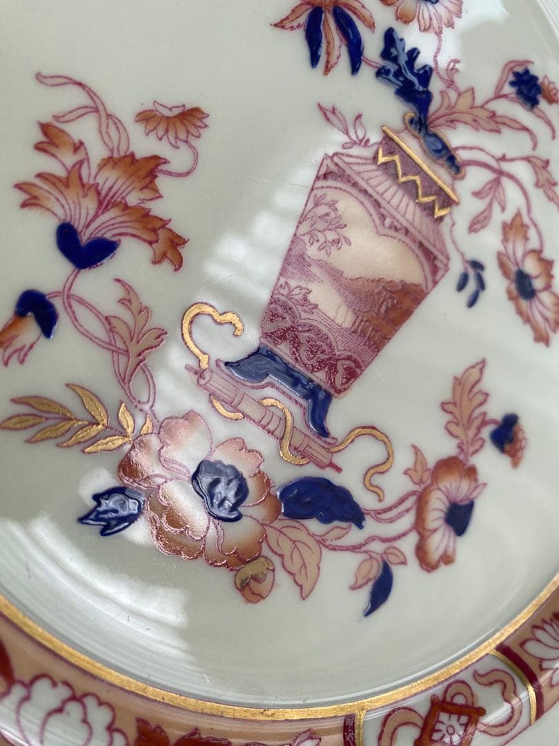 ロイヤルドルトン　プレート　一枚