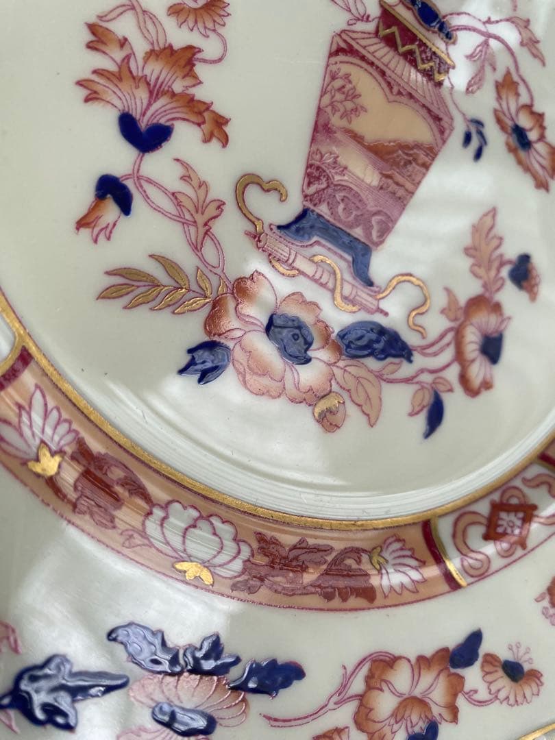 ロイヤルドルトン　プレート　一枚