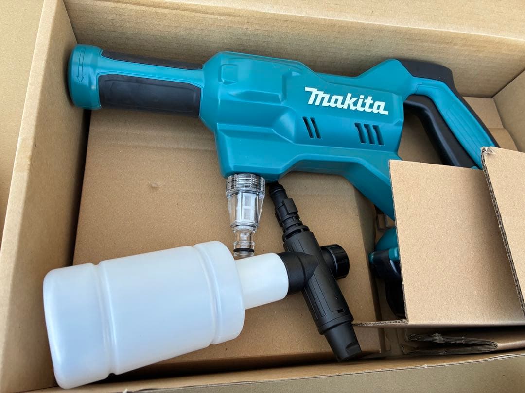 マキタ　充電式洗浄機　MHW180DZ 本体のみ