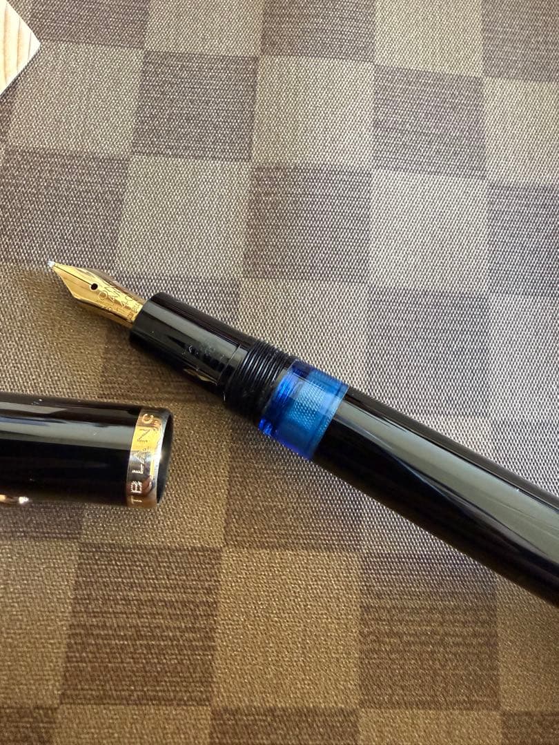 モンブラン万年筆342、ペン先はKM