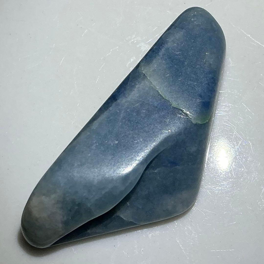 コン沢翡翠　原石　5.9g（141）
