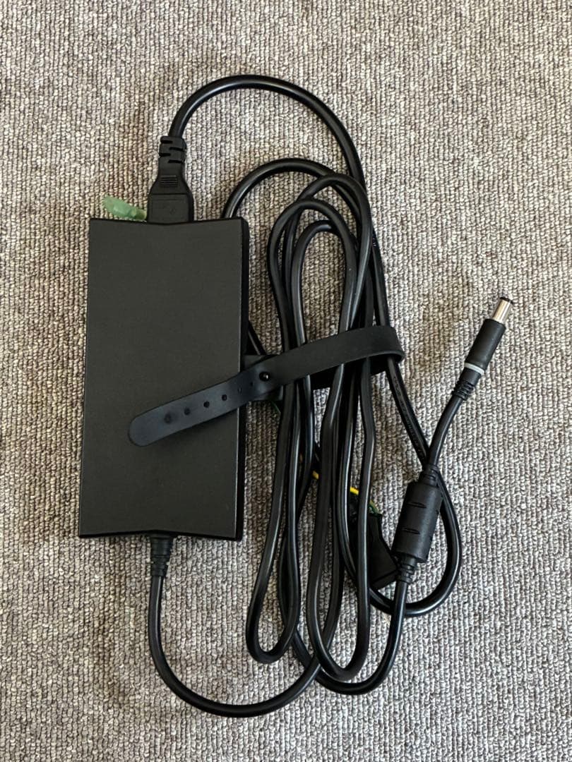 DELL Inspiron 15 ノートパソコン 本体