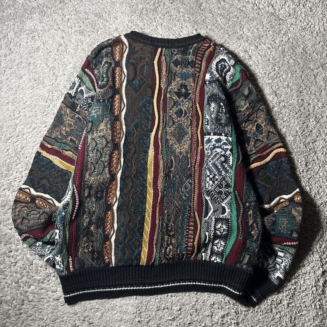 ヴィンテージ　3Dニット　クージー風　立体デザイン　マルチカラー　編み込み　古着