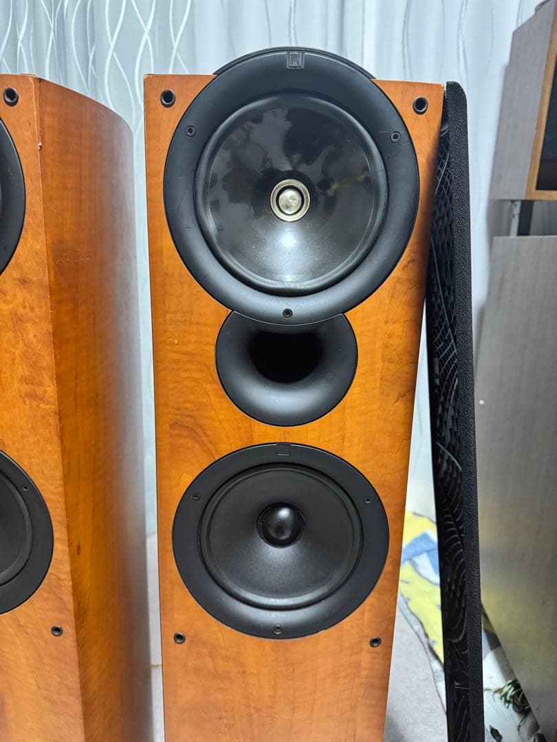 KEF AUDIO Q5 音出し確認済み