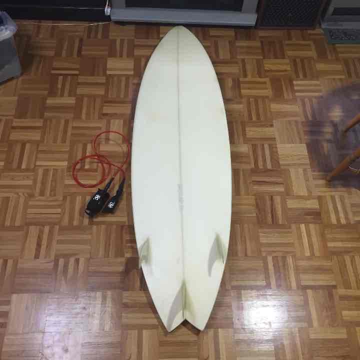 サーフボード 初心者〜中級者用？？