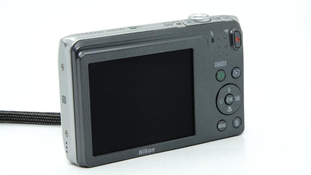 【W2277】 Nikon COOLPIX S3700 ニコン クールピクス