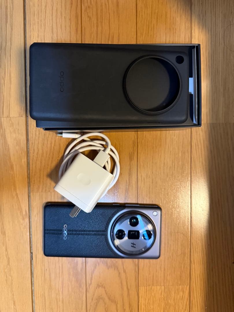 スマートフォン本体 OPPO Find X7 Ultra 256/12gb