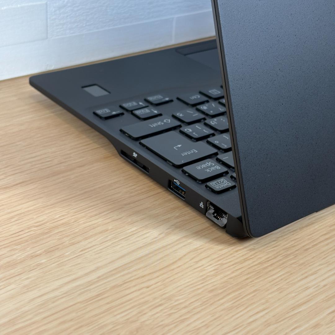 富士通　11世代i5　ノートパソコン　Windows11　オフィス付き　10