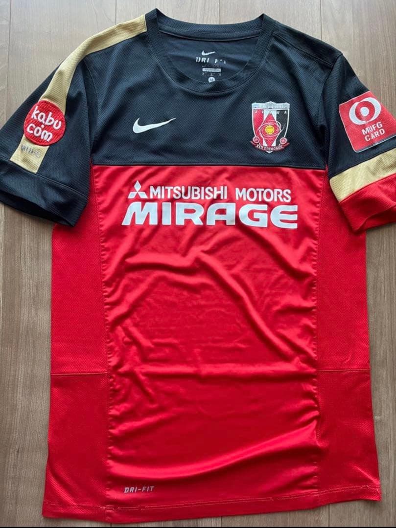 サッカー　浦和レッズ　選手支給品　練習着　ユニフォーム　ウェア　ソックス付き