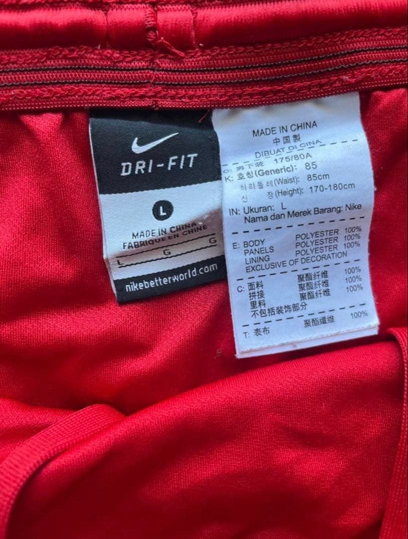 サッカー　浦和レッズ　選手支給品　練習着　ユニフォーム　ウェア　ソックス付き