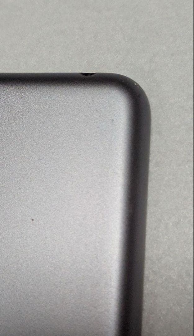 iPadAir 第一世代 16GB シルバー 角の傷以外 美品