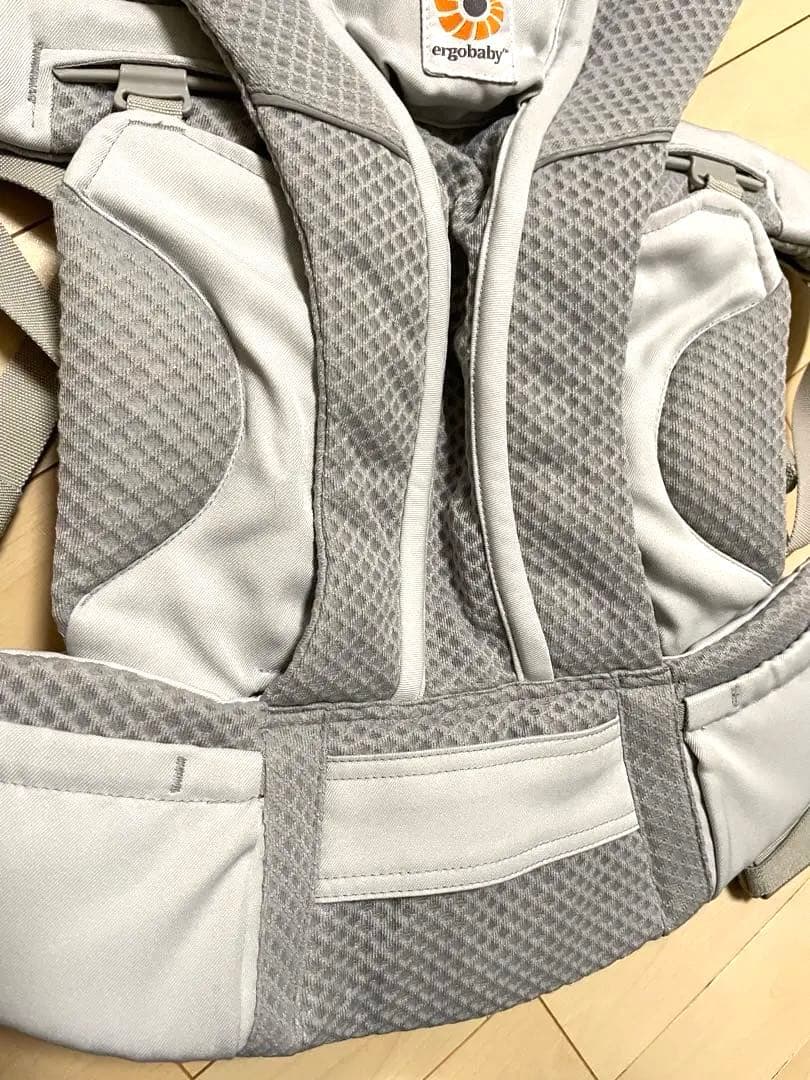 ergobaby オムニブリーズ 抱っこ紐 パールグレー メッシュ