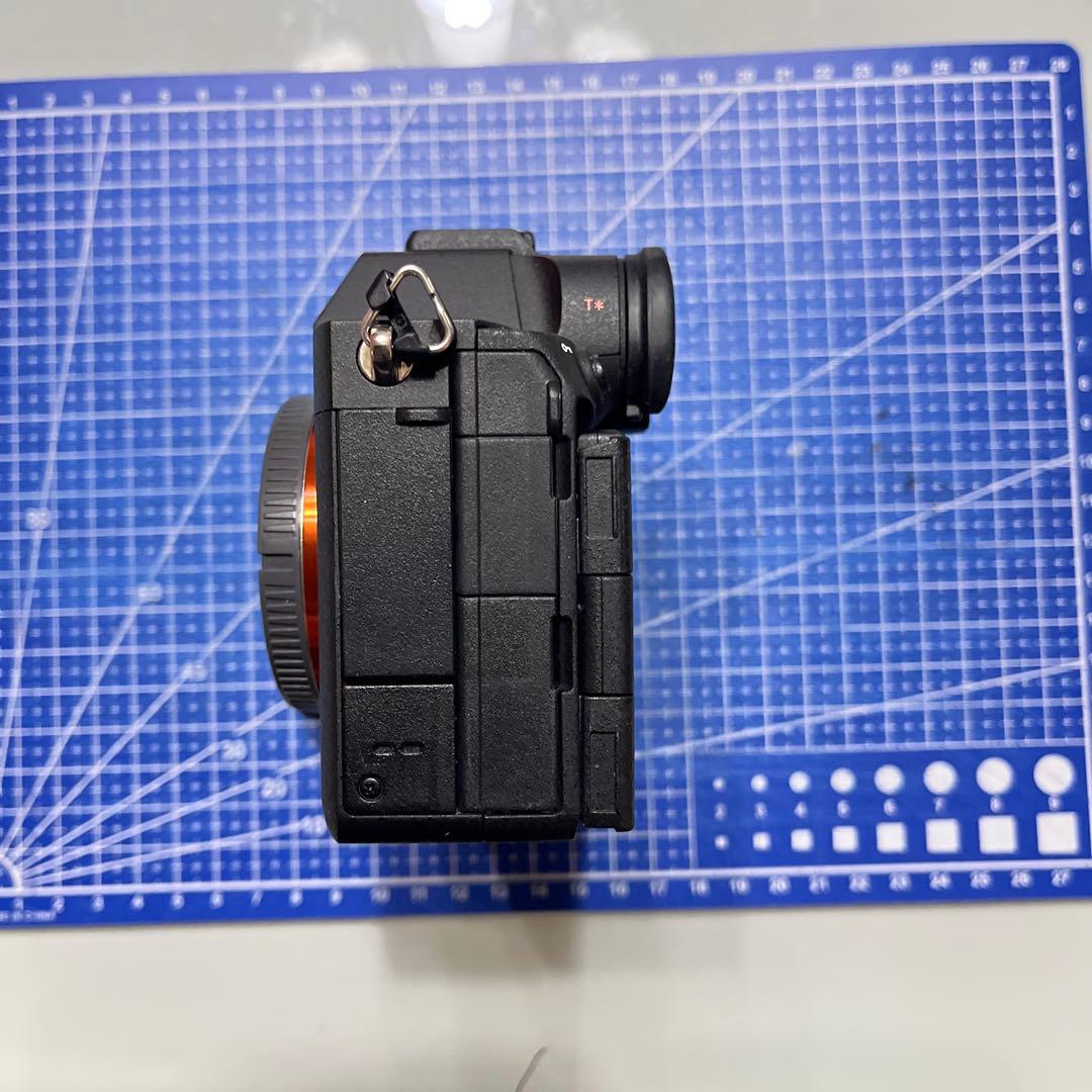 年末年始限定出品　【美品】 α7R V ILCE-7RM5 ボディ
