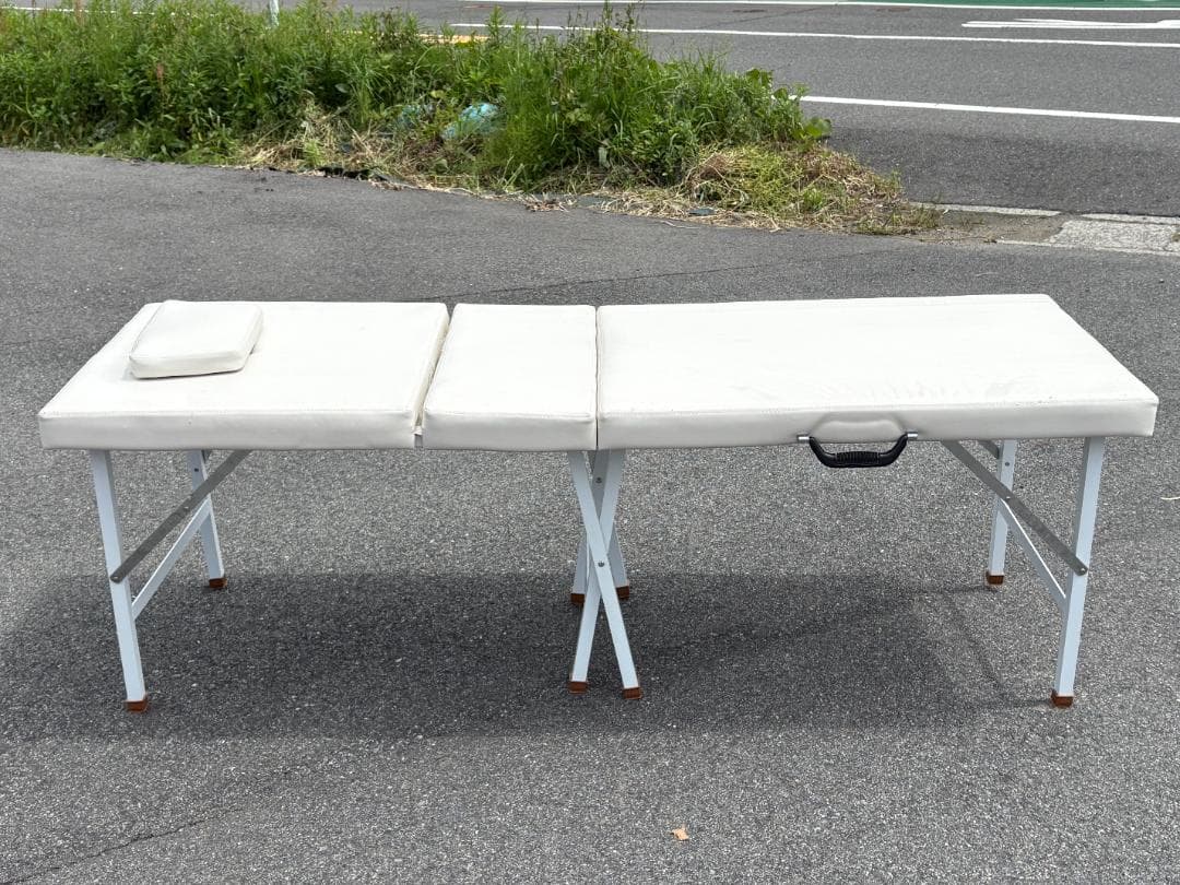 エステベッド/マッサージベッド/リクライニング 有孔/折りたたみ/サロン