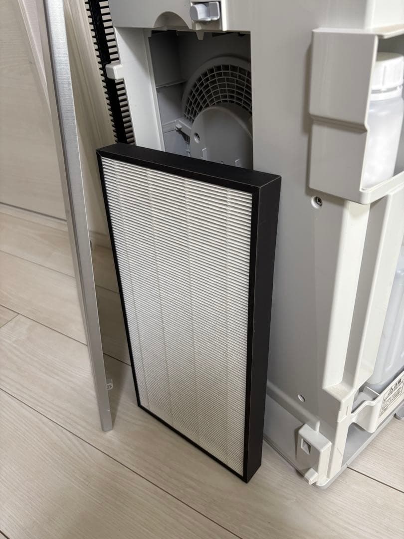 カムリパナソニック空間除菌脱臭機FMV4100美品♪タブレット有り自動投