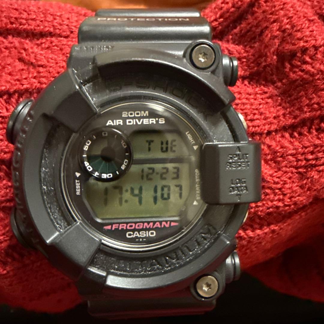 G-SHOCK FROGMAN DW8200Z-1T？