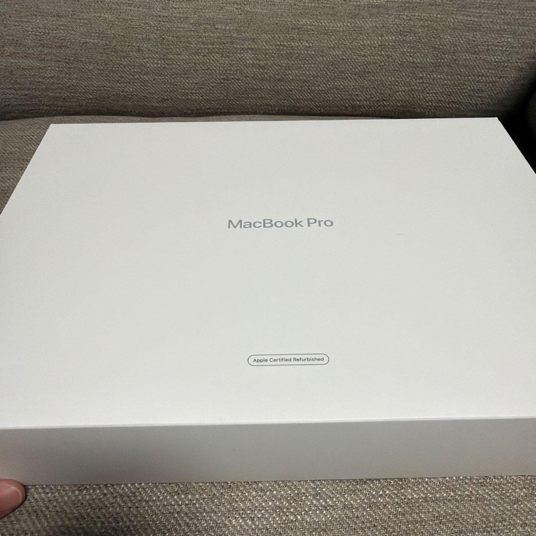 【美品】MacBookPro メモリ32GB/512GB/14インチ2021年製