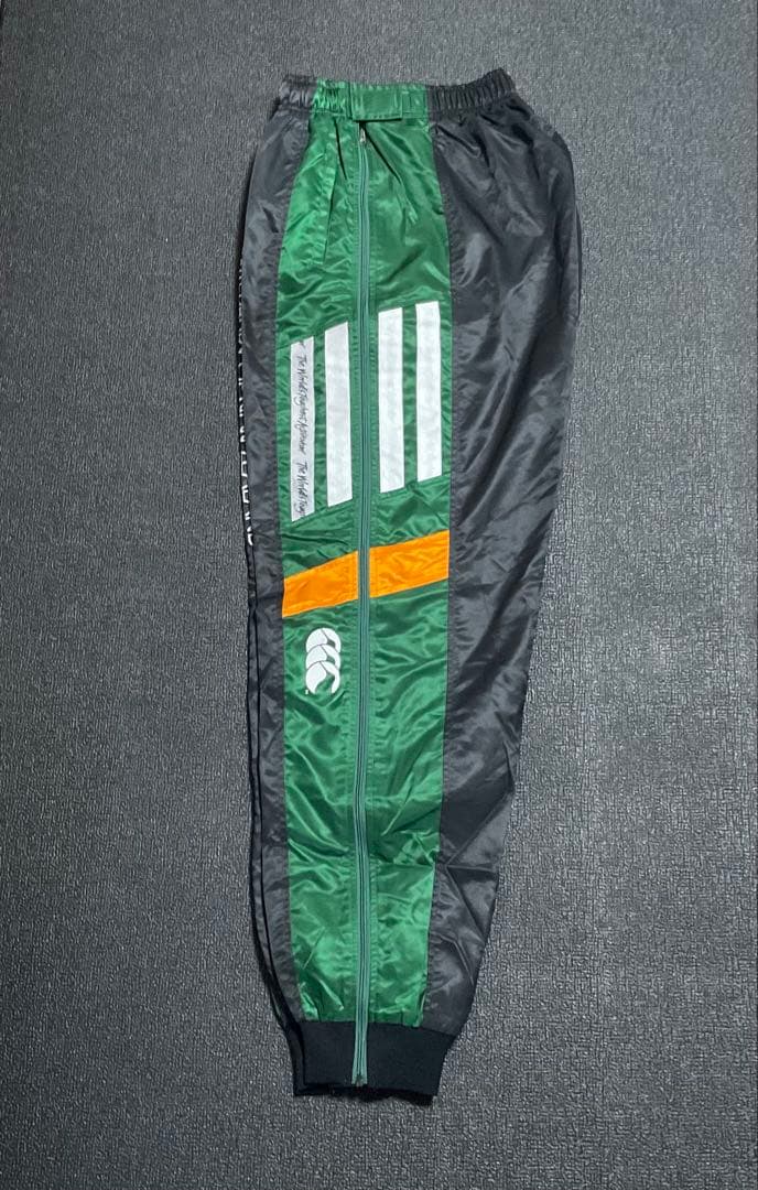 90s人気No1デザイン　 Canterbury 最高級ウィンドブレーカー　新品