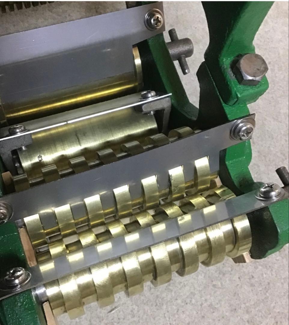 小野式製麺機1型　両刃用　ステンレス櫛刃(2.2mm・6.3mm) オリジナル②
