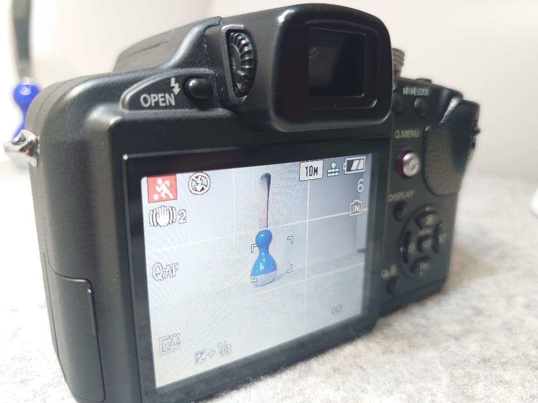 Panasonic LUMIX DMC-FZ28 コンデジ