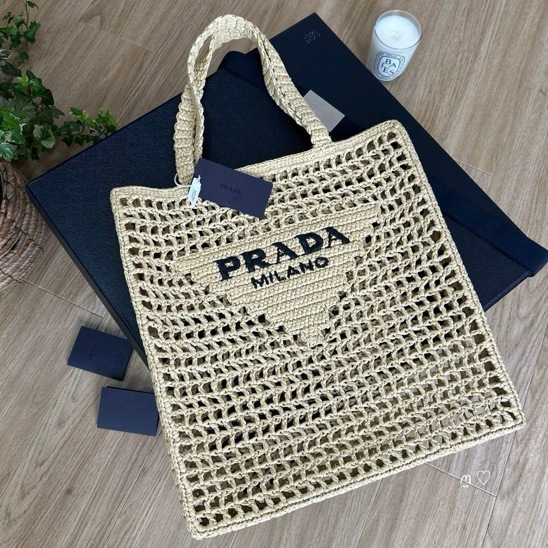 新品　PRADAプラダ　クロシェトートバッグ1BG393　カゴ　ラフィア　現行品