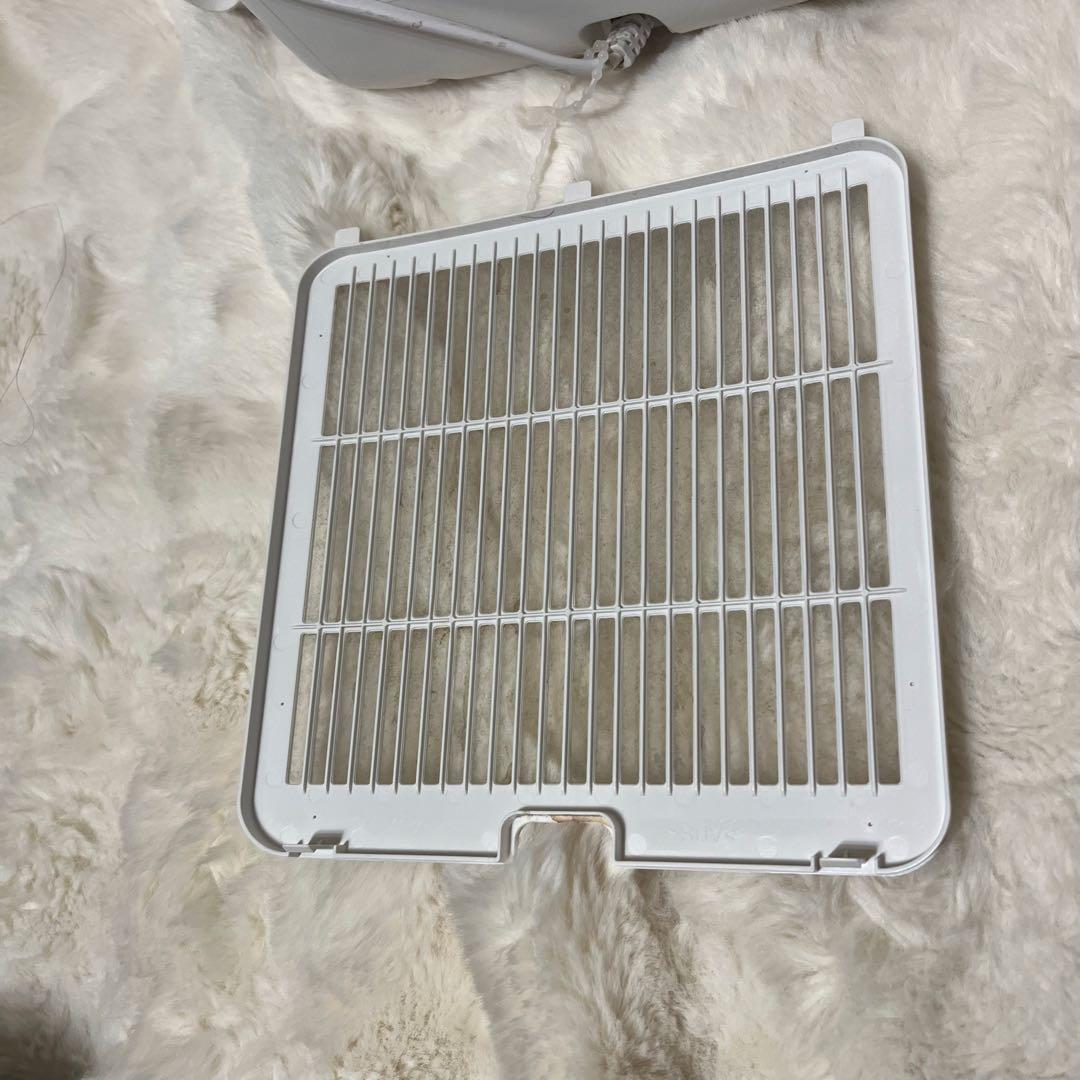 シャープ 衣類乾燥機 除湿機 プラズマクラスター 8畳 CV-N71-W