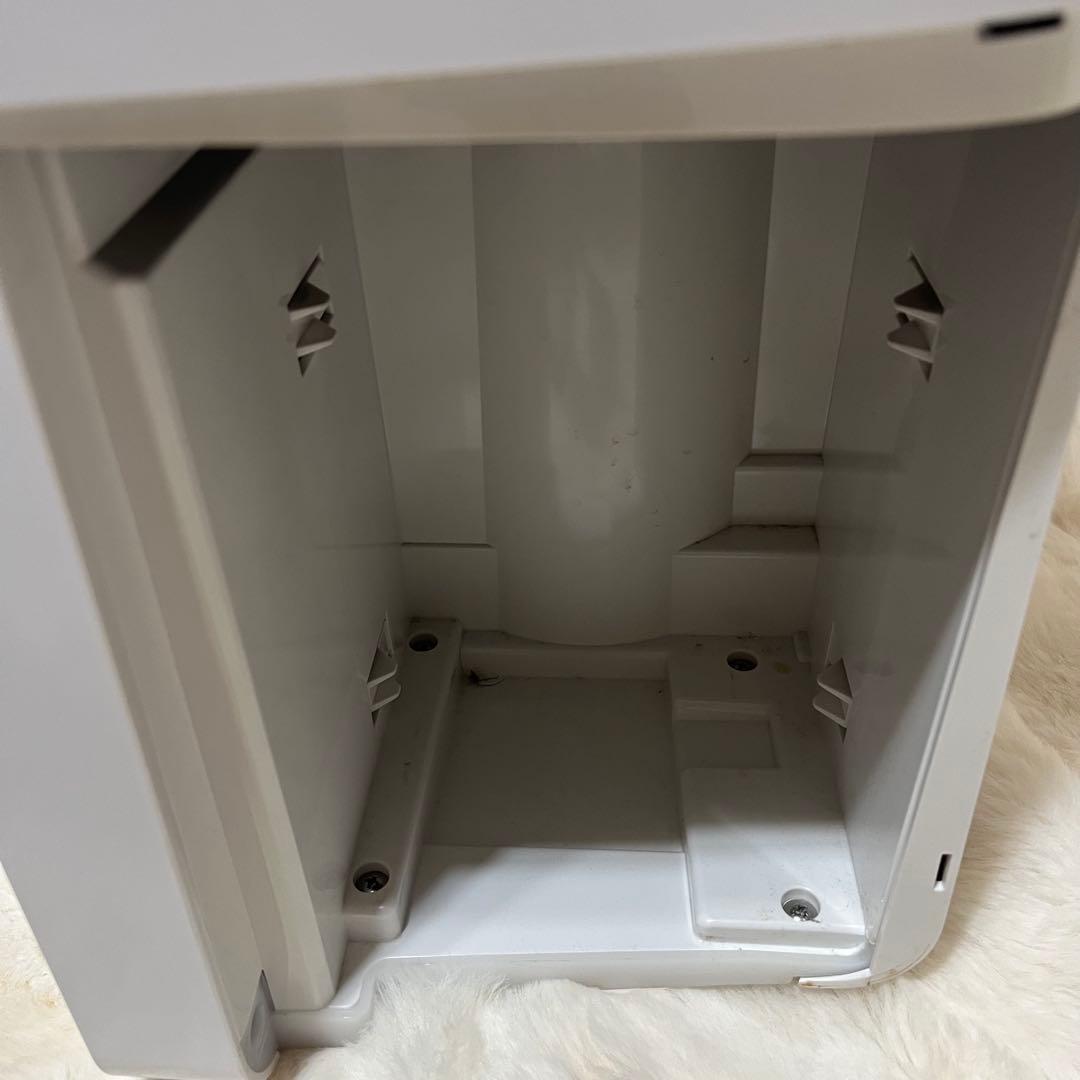 シャープ 衣類乾燥機 除湿機 プラズマクラスター 8畳 CV-N71-W