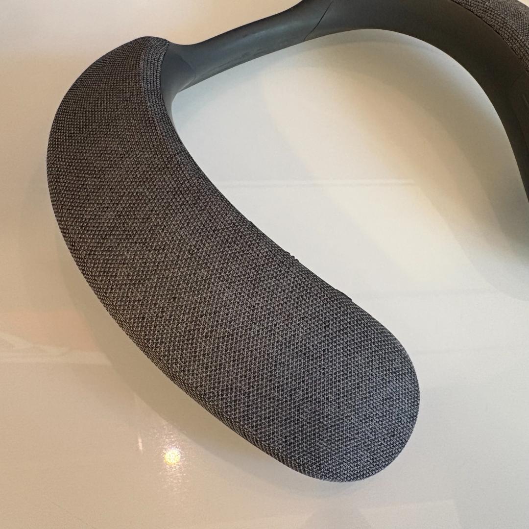 【メーカー新品交換品】 SONY ネックバンドスピーカー SRS-NS7　美品