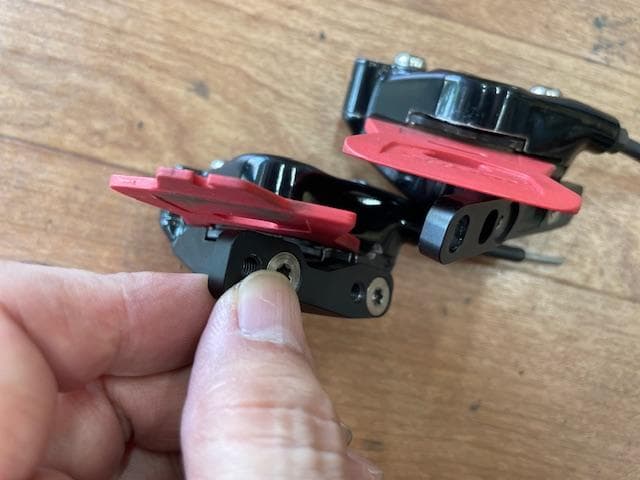 SRAM RIVAL eTap AXS HRD 12速