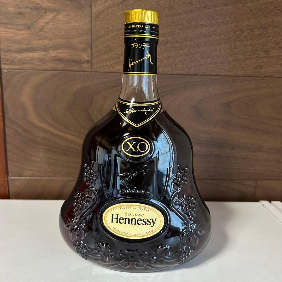 【未開封】Hennessy XO コニャック 700ml 金キャップ（箱付き）