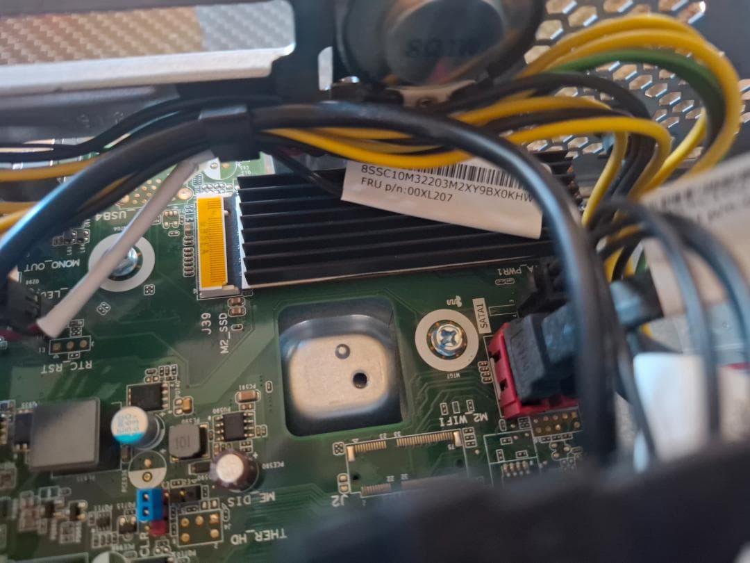 レノボ M720e Win11/ i5-8400/16GB/NVMe500GB