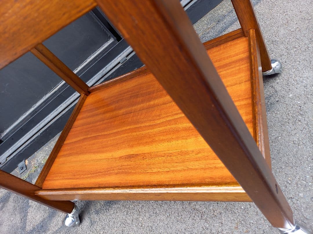 1970's　北欧モダン　ウッド　無垢材　フレーム　メタル　キャスター　ワゴン