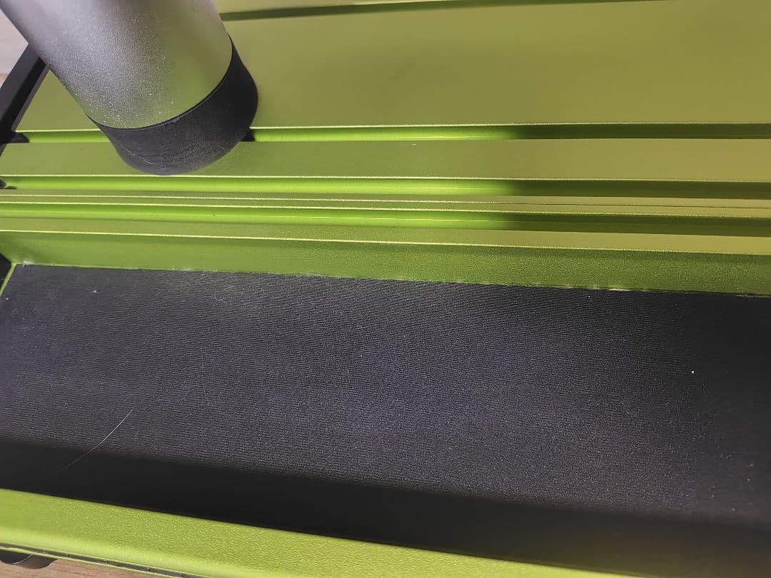 トアルソンストリングマシンテニス用　手動式　テーブルタイプ