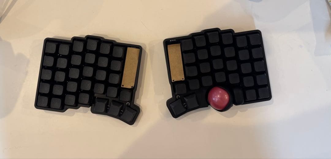 S*a様 【新品】keyball61 完成品、メインスイッチ、メインキーキャップ