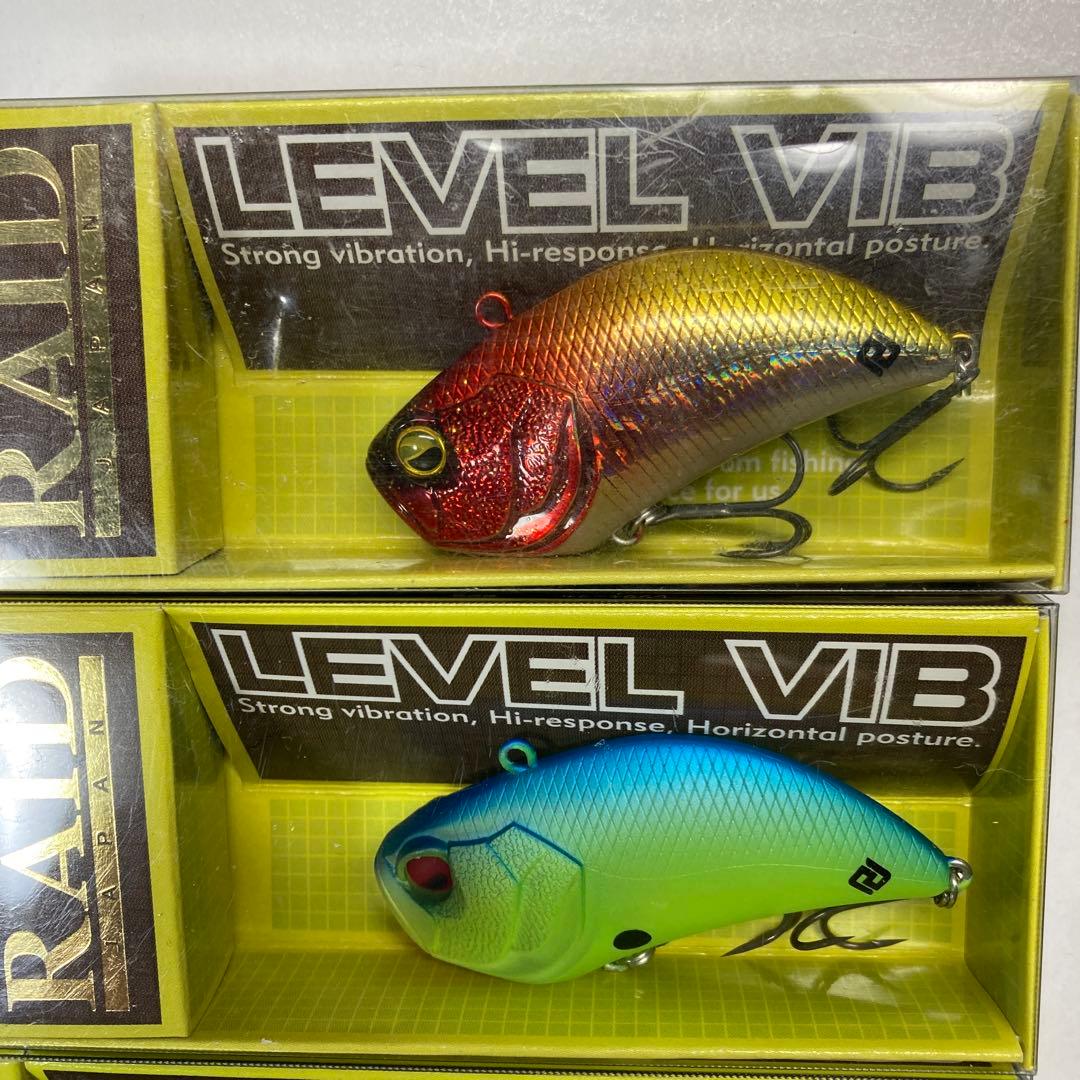 【新品未使用品】レイドジャパン　レベルバイブ／ BIG ２タイプ 4個