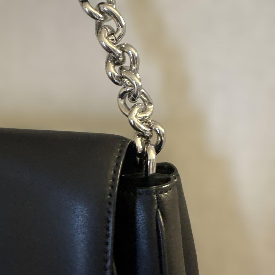 マークジェイコブス　サッチェル　ブラックチェーン ショルダーバッグ大