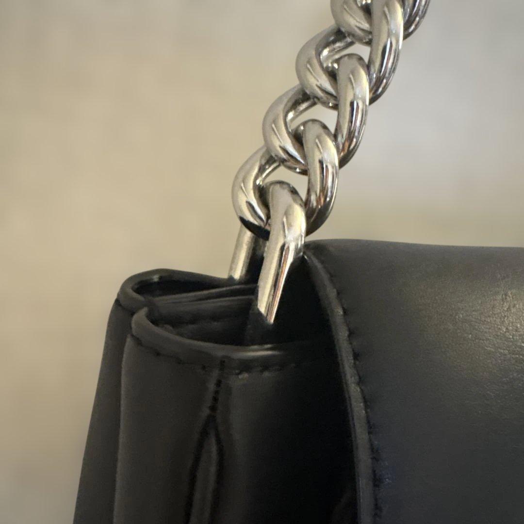 マークジェイコブス　サッチェル　ブラックチェーン ショルダーバッグ大