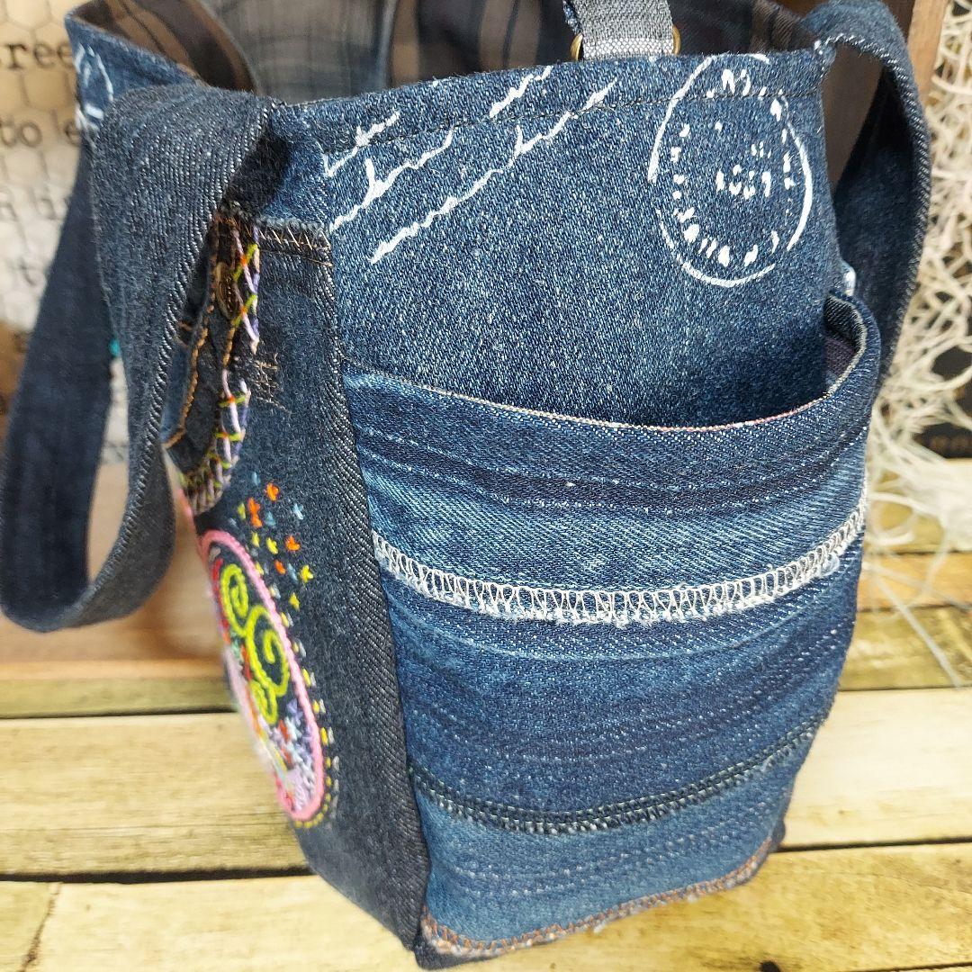 刺繍デニムバック　No.670　デニムリメイクチューリップバック　刺繍バック